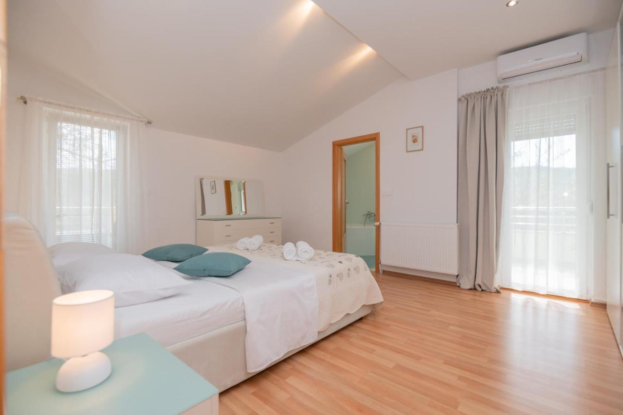 Holiday Home Terra Roca - Imotski, Natural Environment With Complete Peace And Quiet. Екстериор снимка